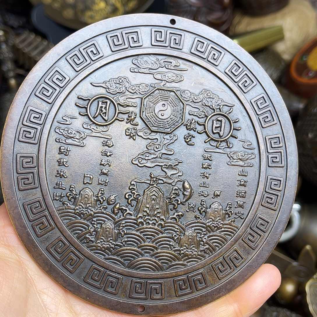 精美铜器，做工精致