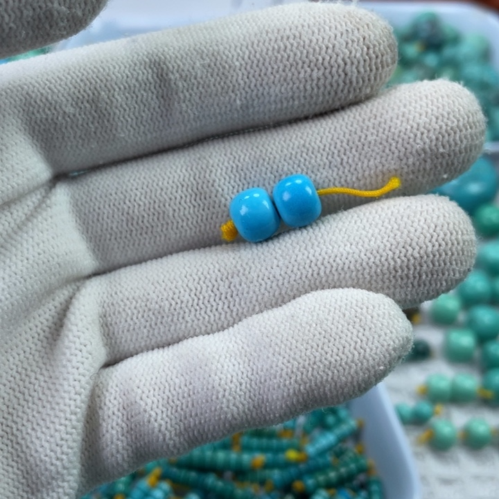 南红玛瑙未镶嵌手链