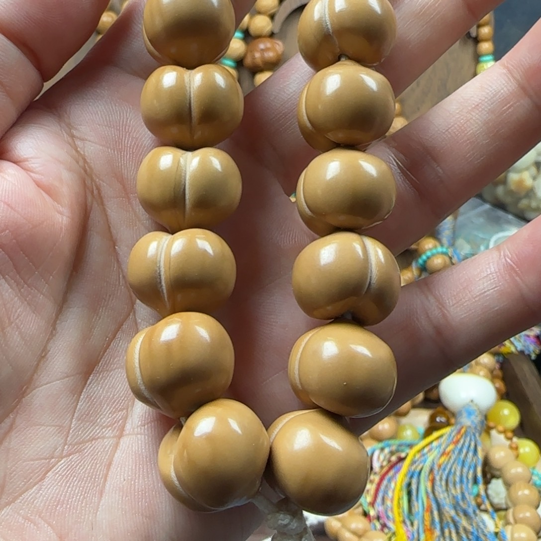 明***鸿猴头核桃吊坠原皮原色