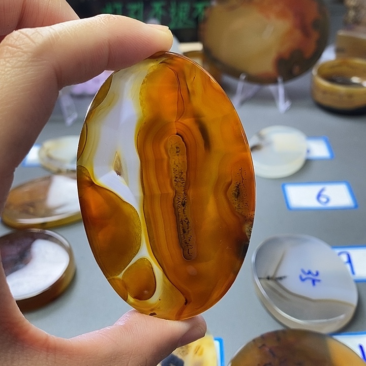 玛瑙/玉髓未镶嵌珠宝半成品118