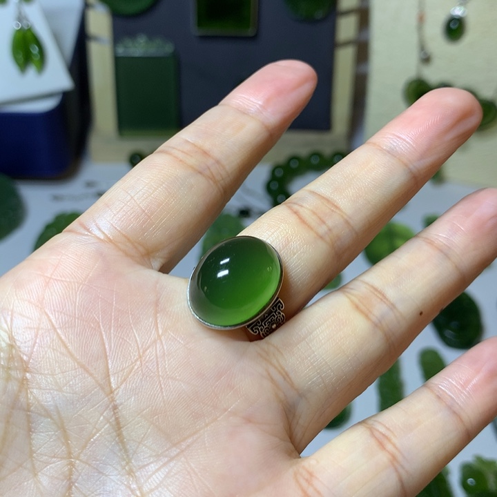 岫玉戒指银S925镶嵌小*戒指