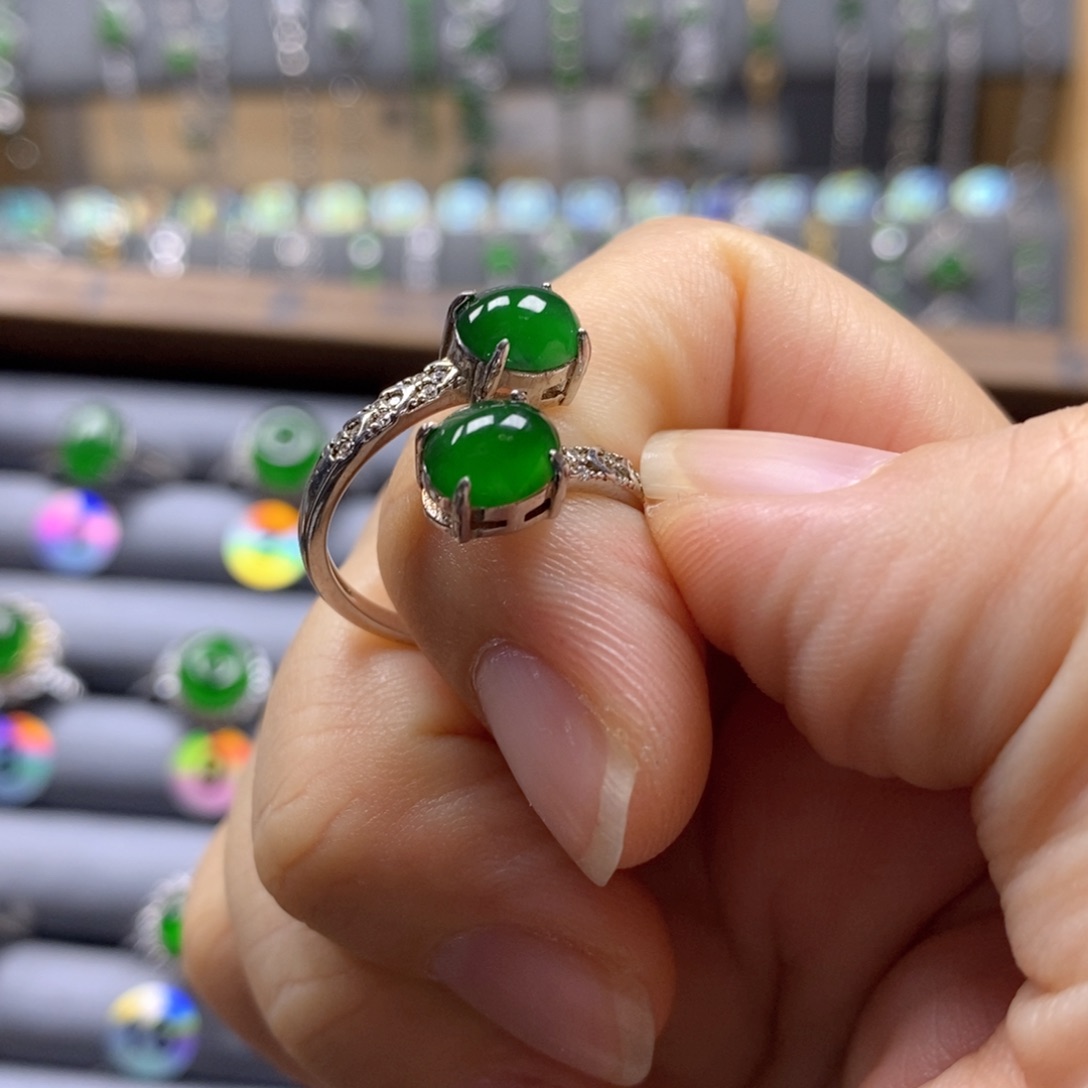 颈饰银S925镶嵌翡翠205号