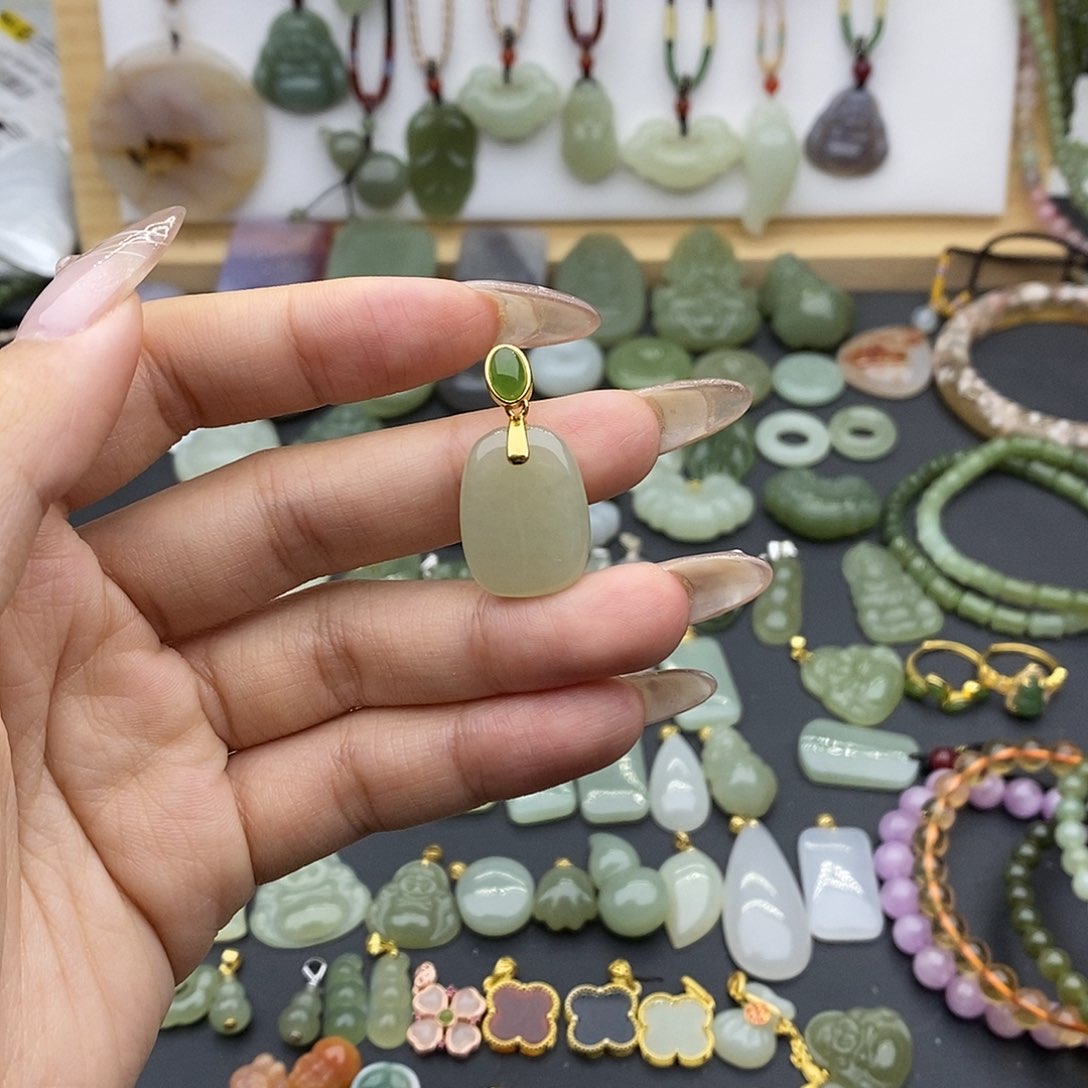 和田玉吊坠(不含链)银S925镶嵌