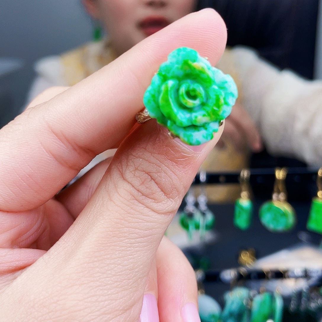 翡翠银S925镶嵌耳饰饰品