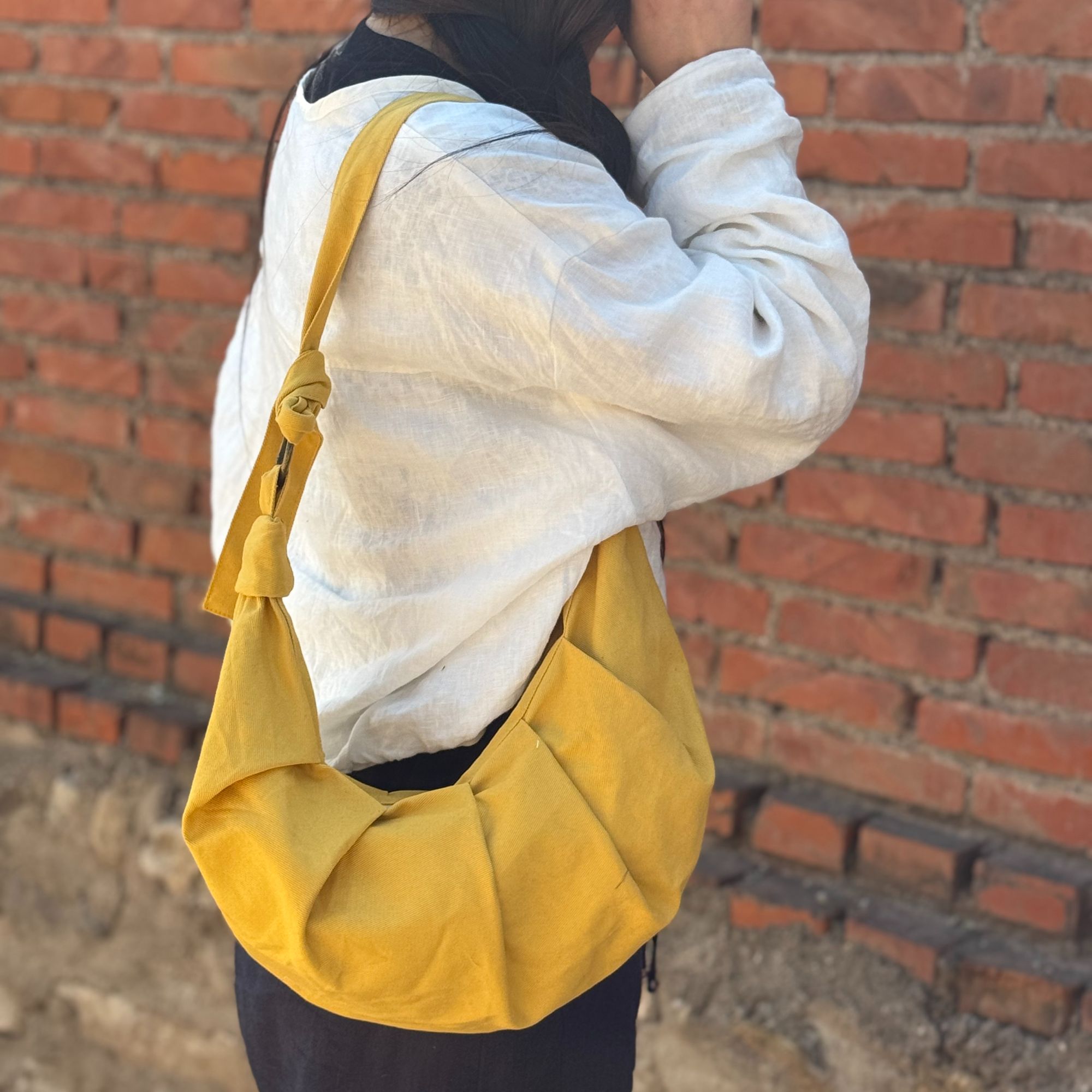 ⑭ ⑨.⑨手工单肩布包叫到名字备注编码去下单，默认瑕疵介意勿拍