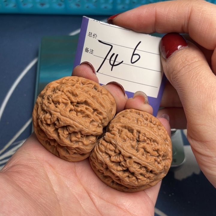 文玩核桃把件粗筋41