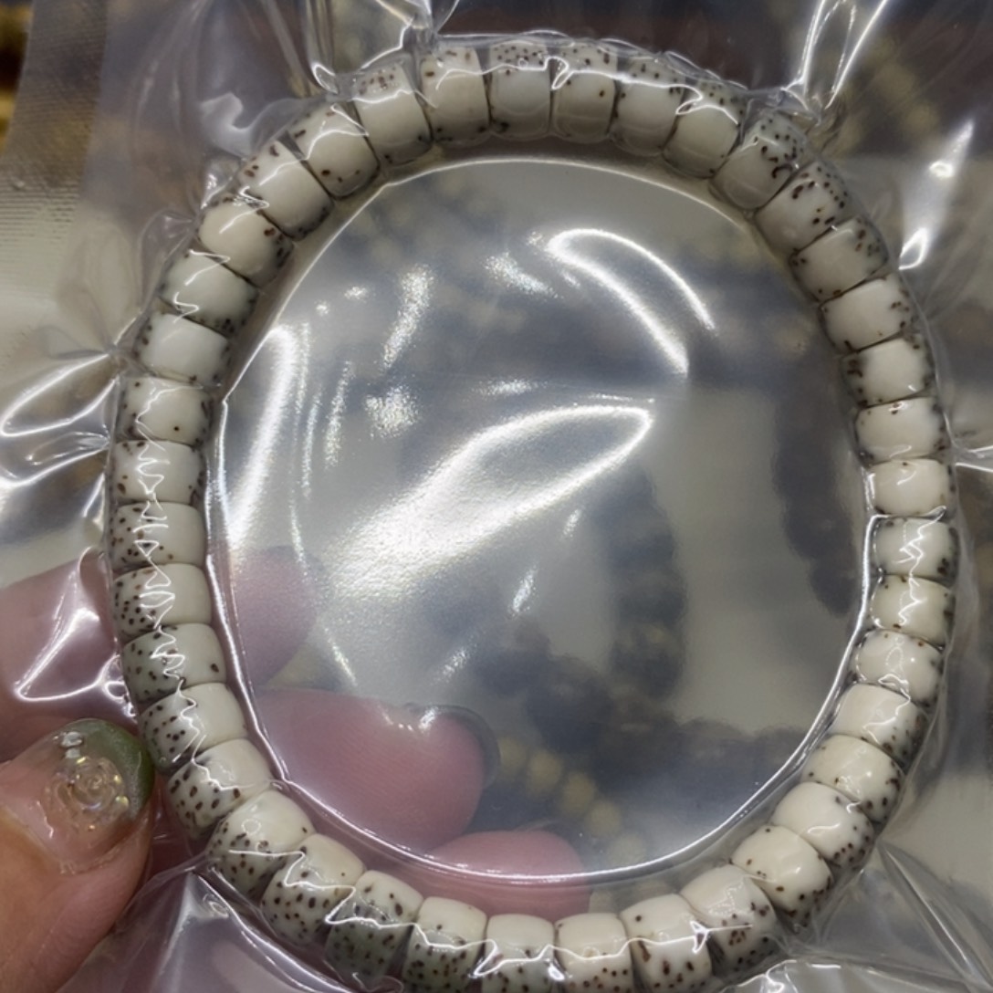 【闪购商品】星月菩提手串原生态石玉料河豚卡8