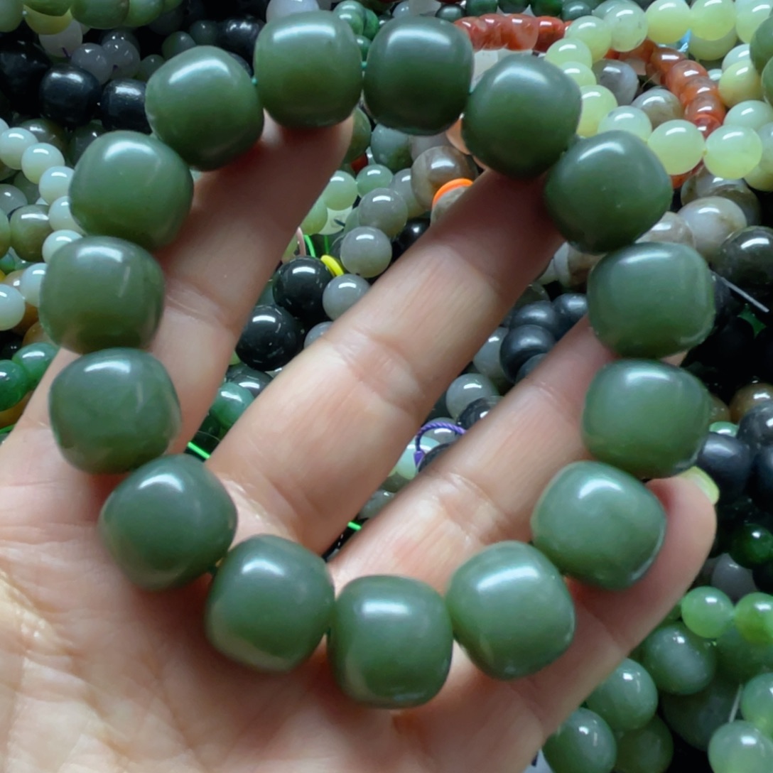 和田玉手链未镶嵌