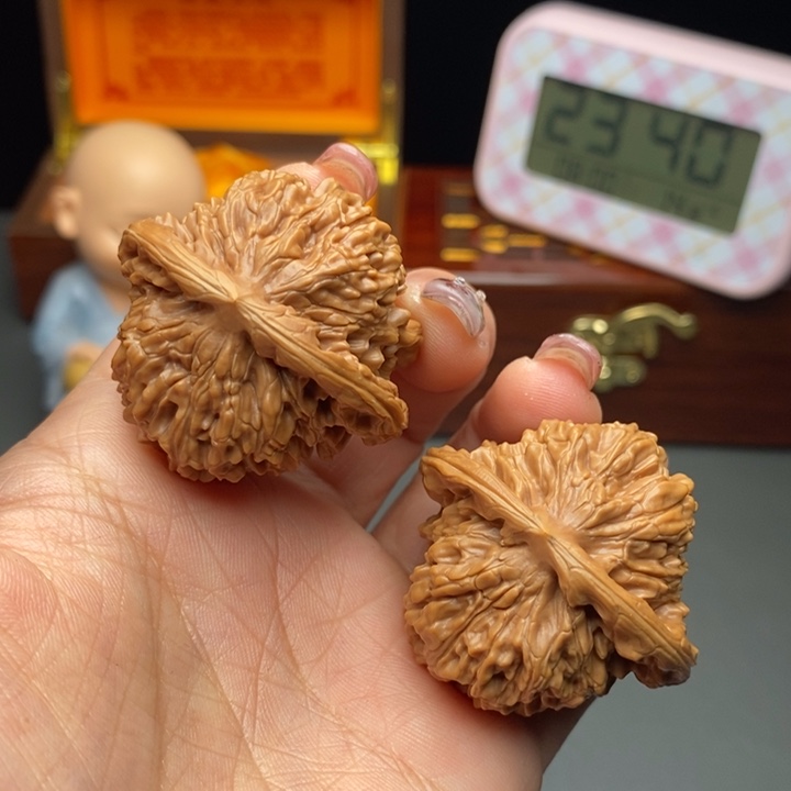 文玩核桃把件四座楼