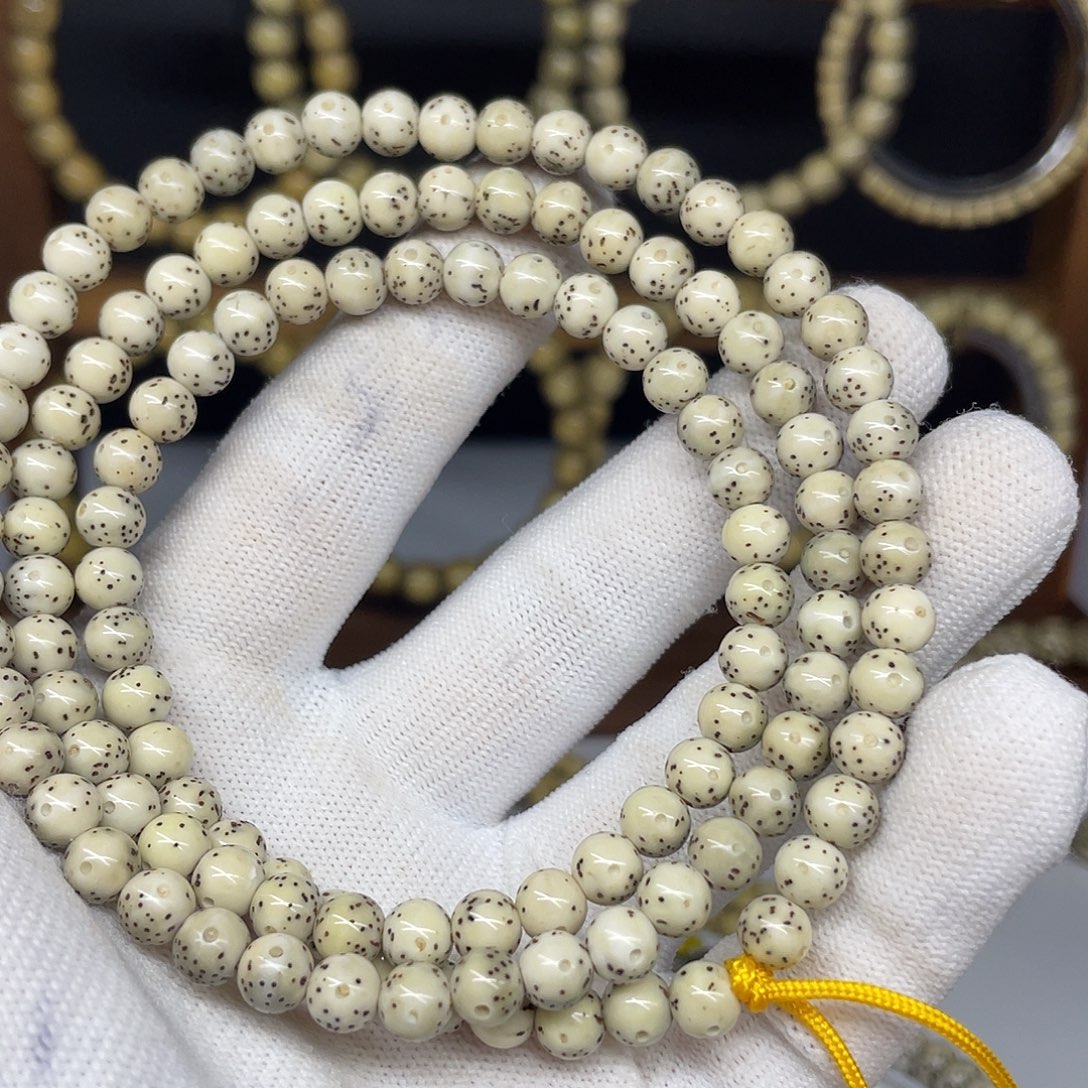 手串星月菩提6圆珠，大眼睛