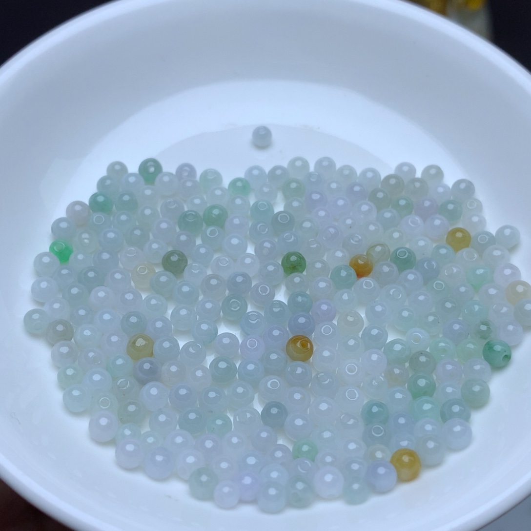 【闪购商品】翡翠手链未镶嵌卡3.8冰绿白100个