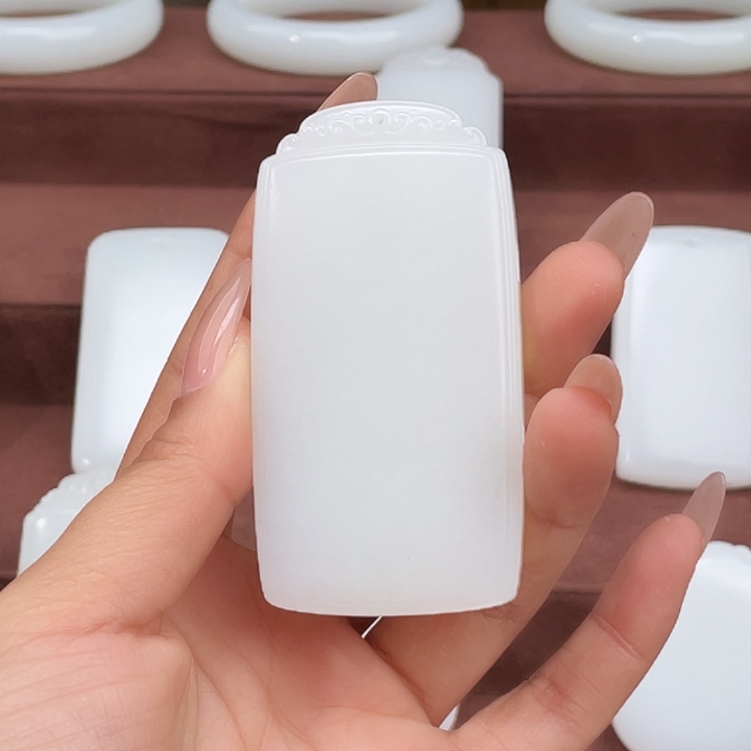 和田玉颈饰未镶嵌论*