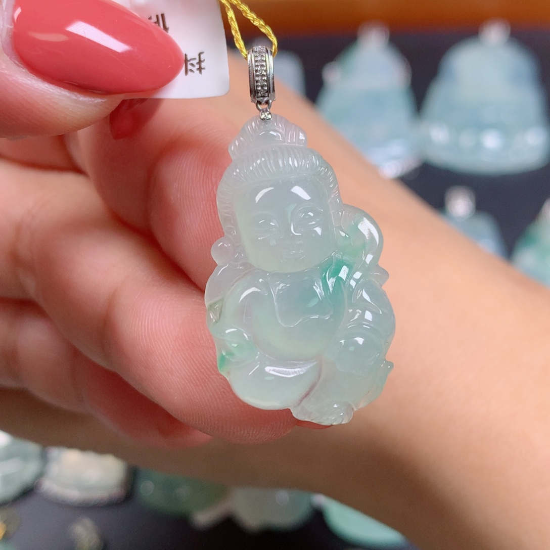 颈饰18K金镶嵌翡翠宝宝佛