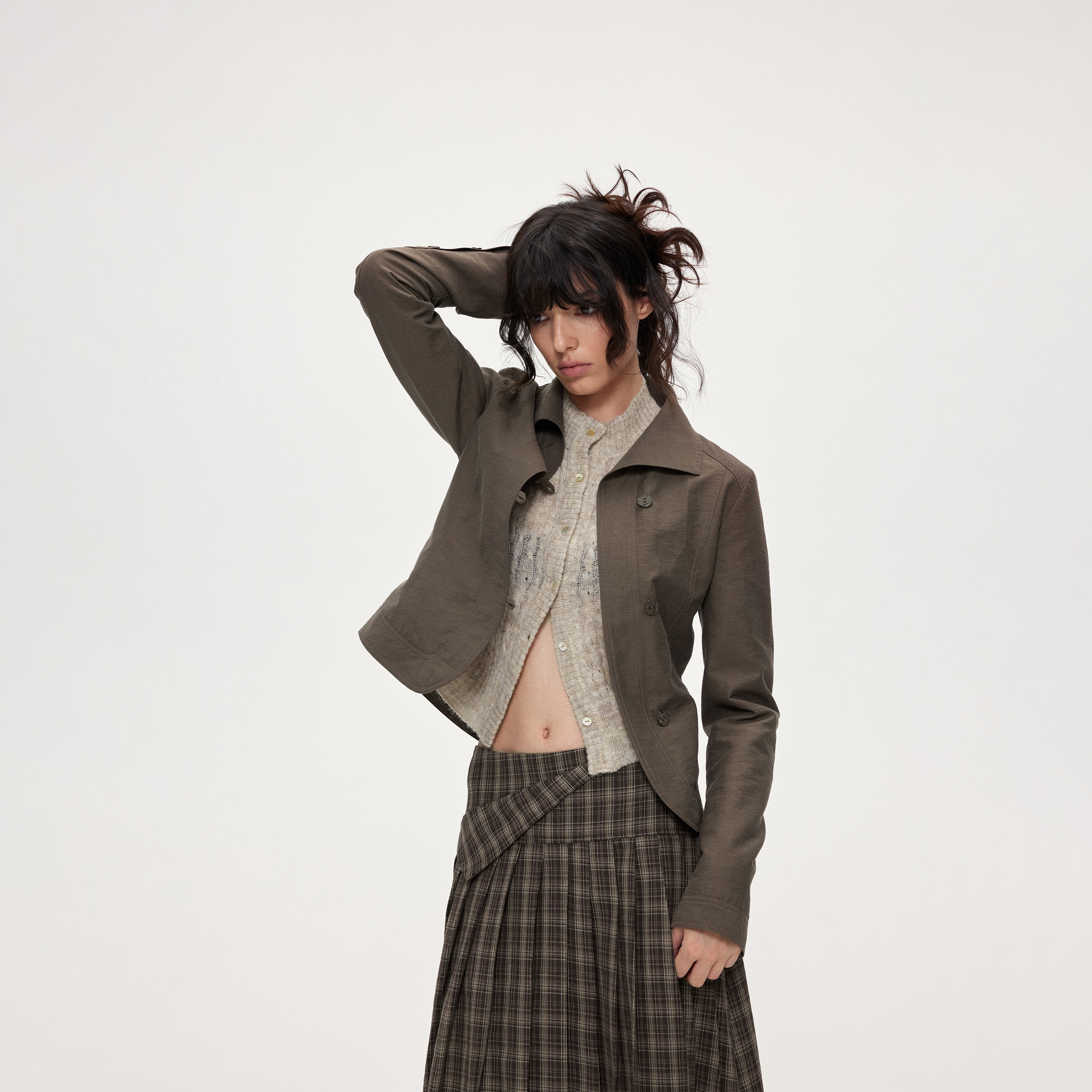 ACOSEY 天丝麻贝壳纽扣褶皱感修身复古休闲款外套WT9221