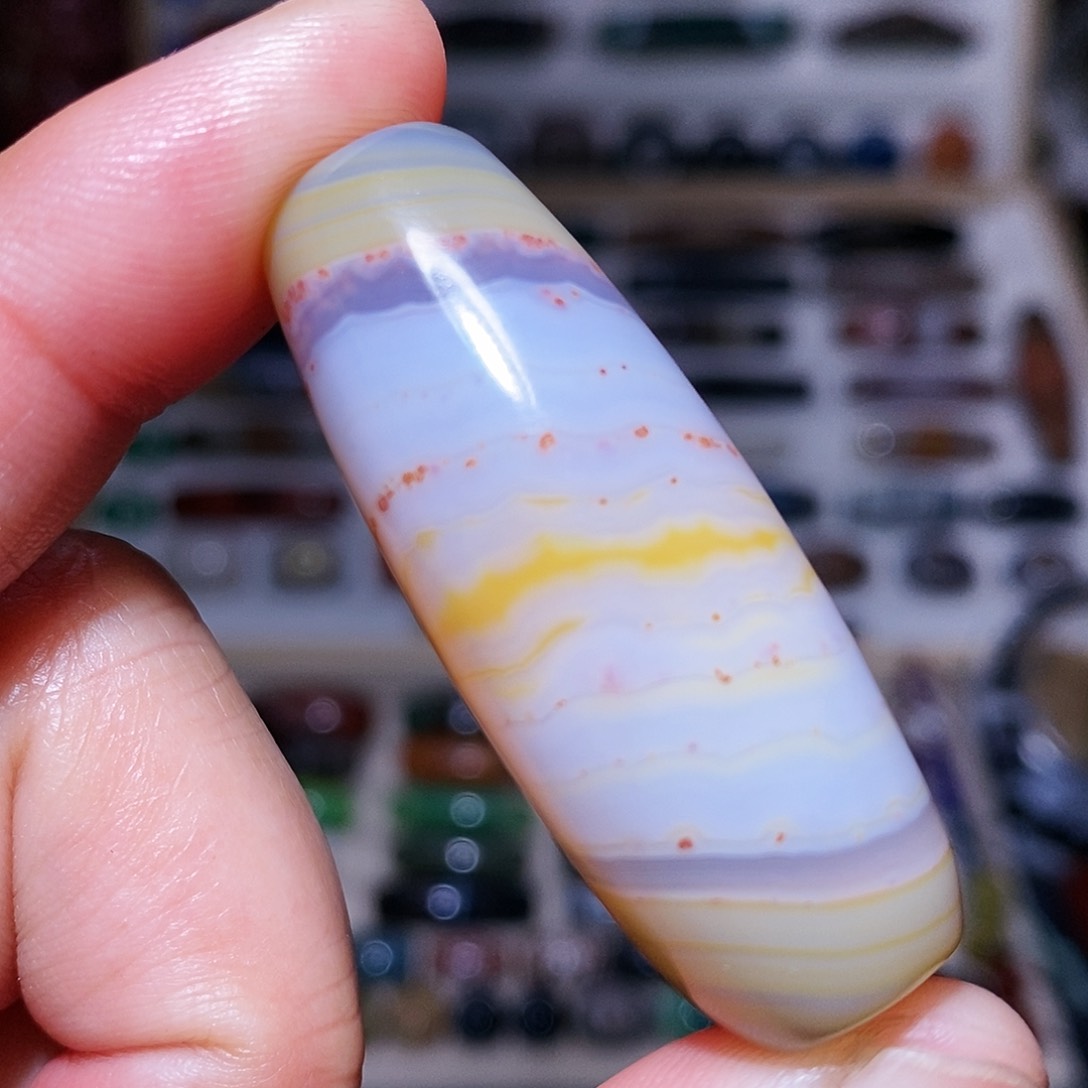 玛瑙吊坠未镶嵌….