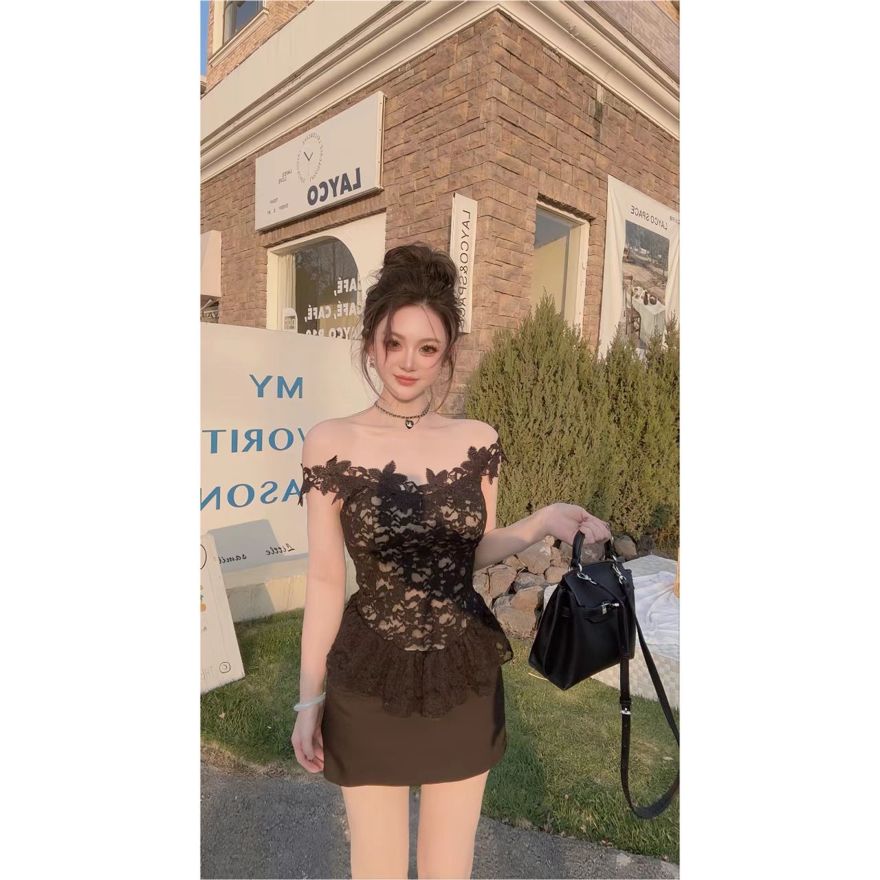 曼曼【浮特蕾丝】纯欲辣妹蕾丝拼接抹胸背心两穿一字肩露背上衣