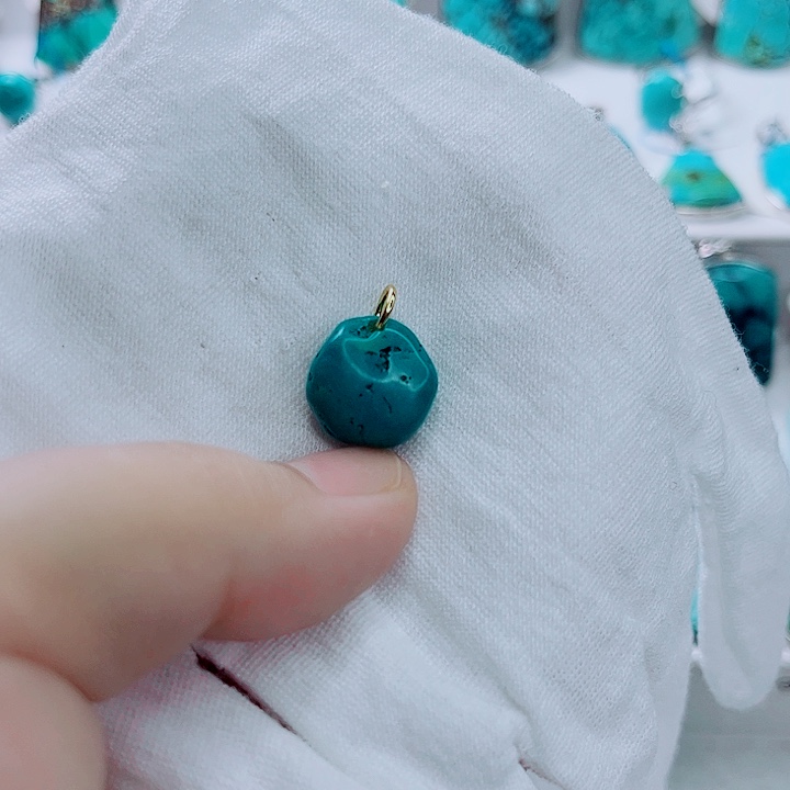 未镶嵌南红玛瑙珠宝奇石