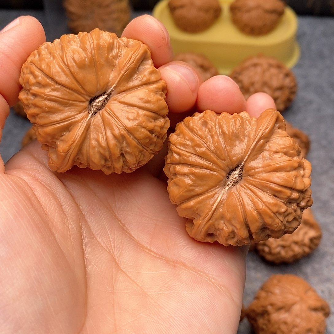 文玩核桃把件送**南瓜墩44全品