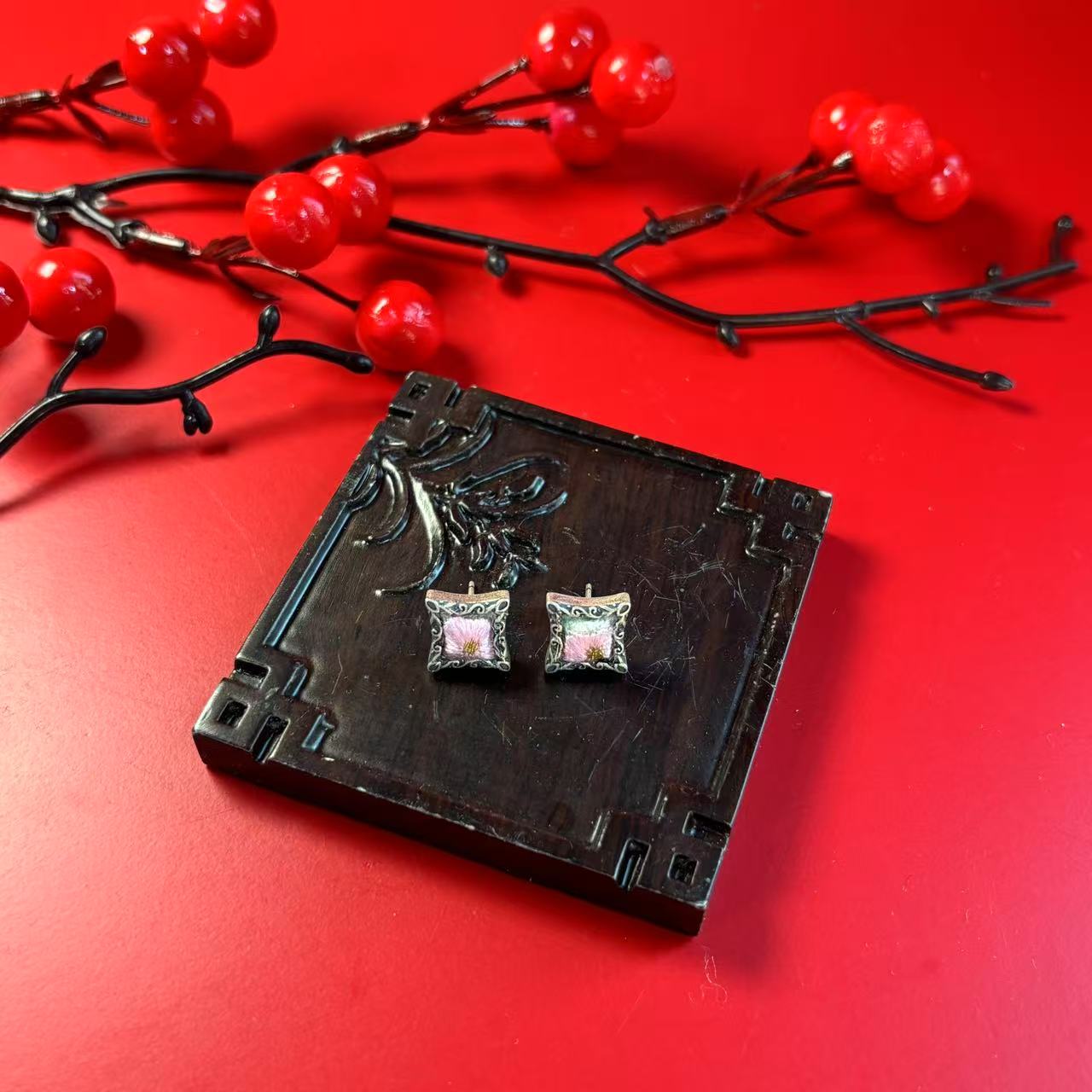 足银银制品 苗族刺绣/手工刺绣/非遗传承/手工艺/应星足银耳钉