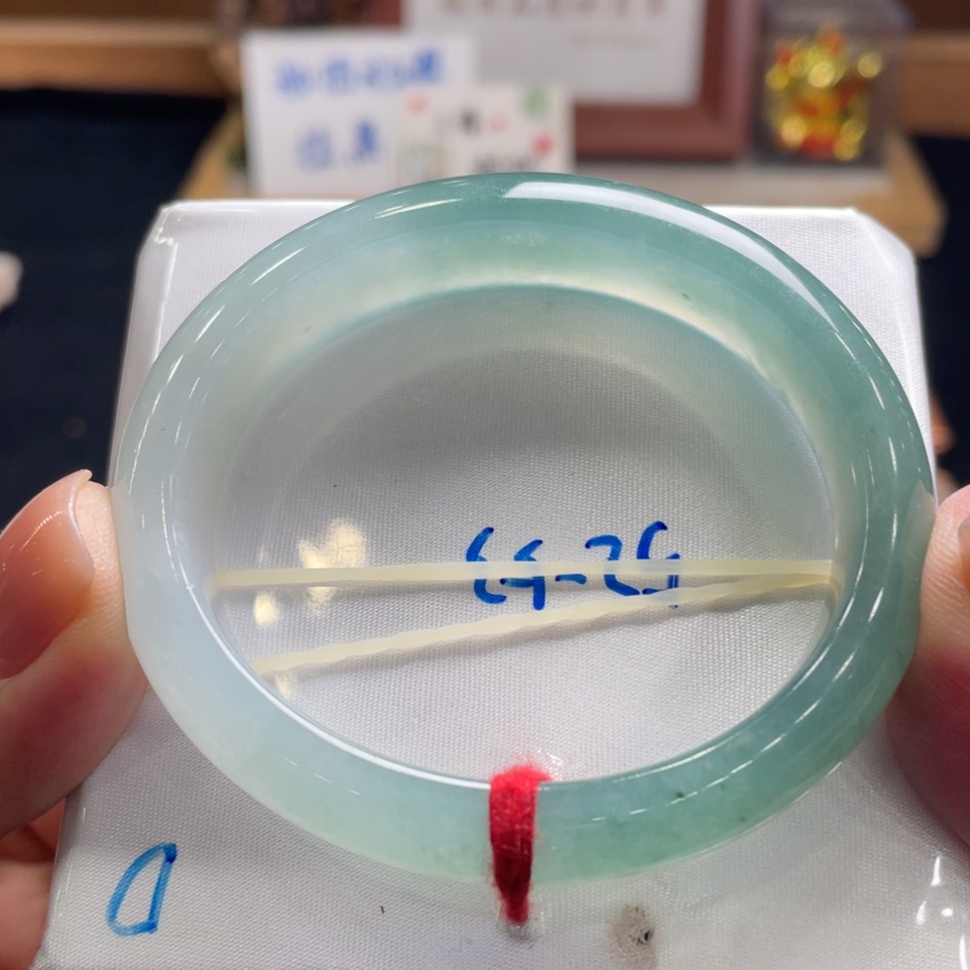 翡翠手镯未镶嵌翡翠54.8贵妃