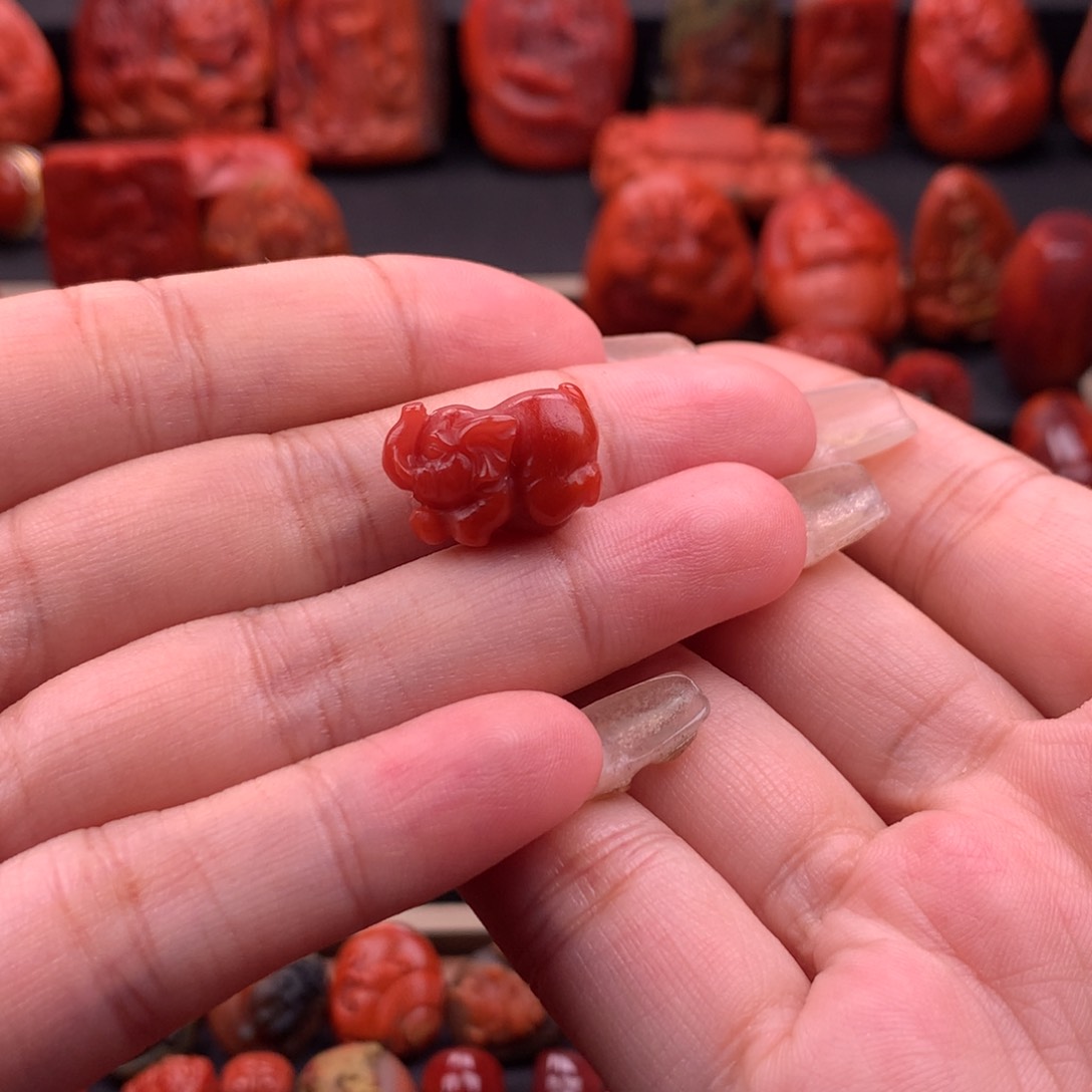 南红玛瑙南红川料精工小象10mm➕未镶嵌