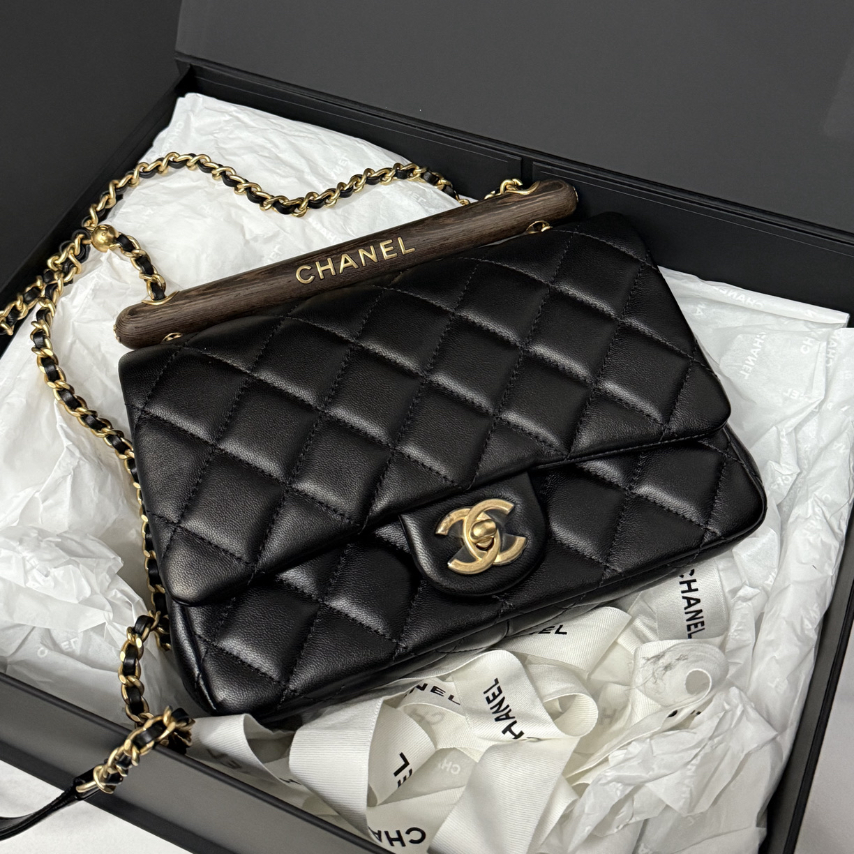 99新 Chanel/香奈儿 23a手工坊木手柄cf包芯片21cm/HK52241210