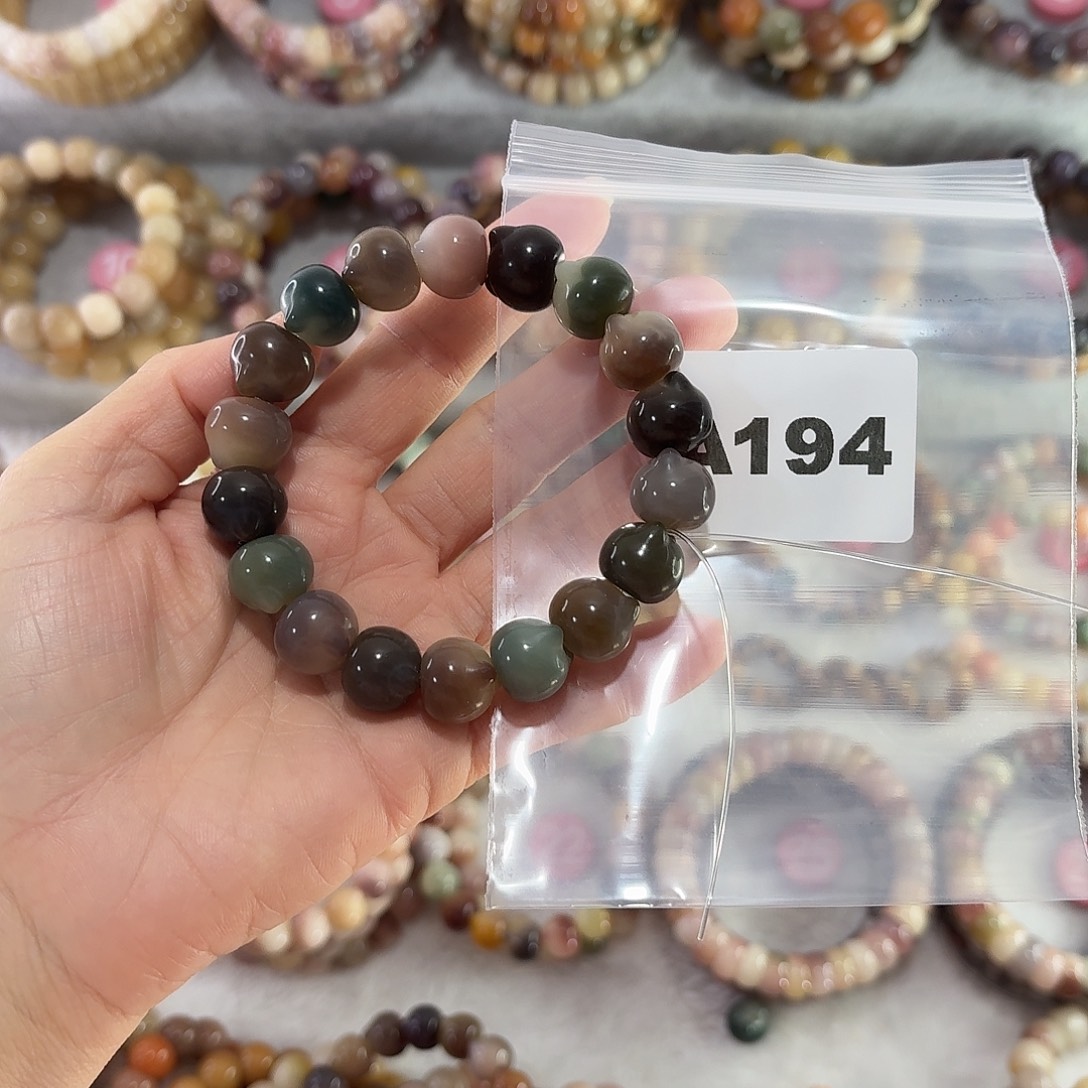 ～***-吊坠菩提根/象牙果