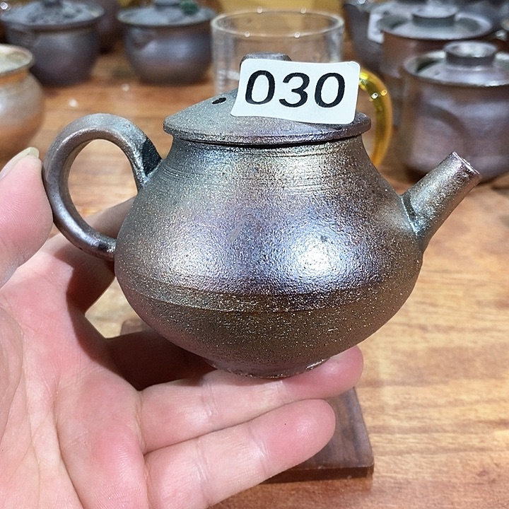 我们的确是一个人的