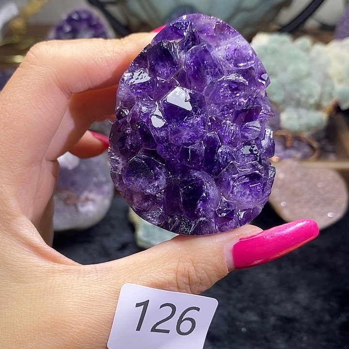 紫晶未镶嵌大型摆件（非配饰）