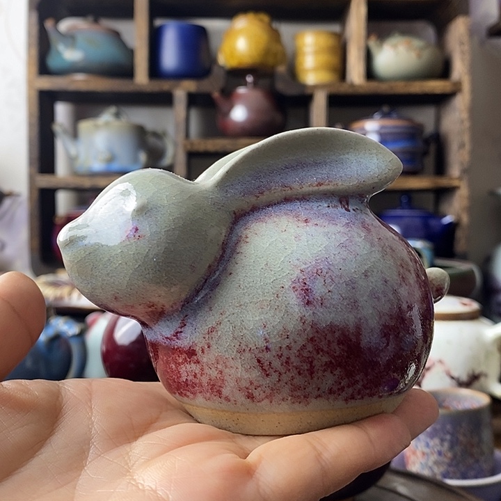 闲**致中国神后钧瓷摆件