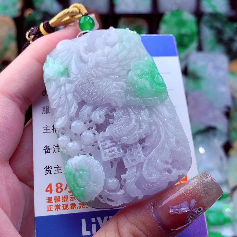 【闪购商品】翡翠颈饰未镶嵌挂件