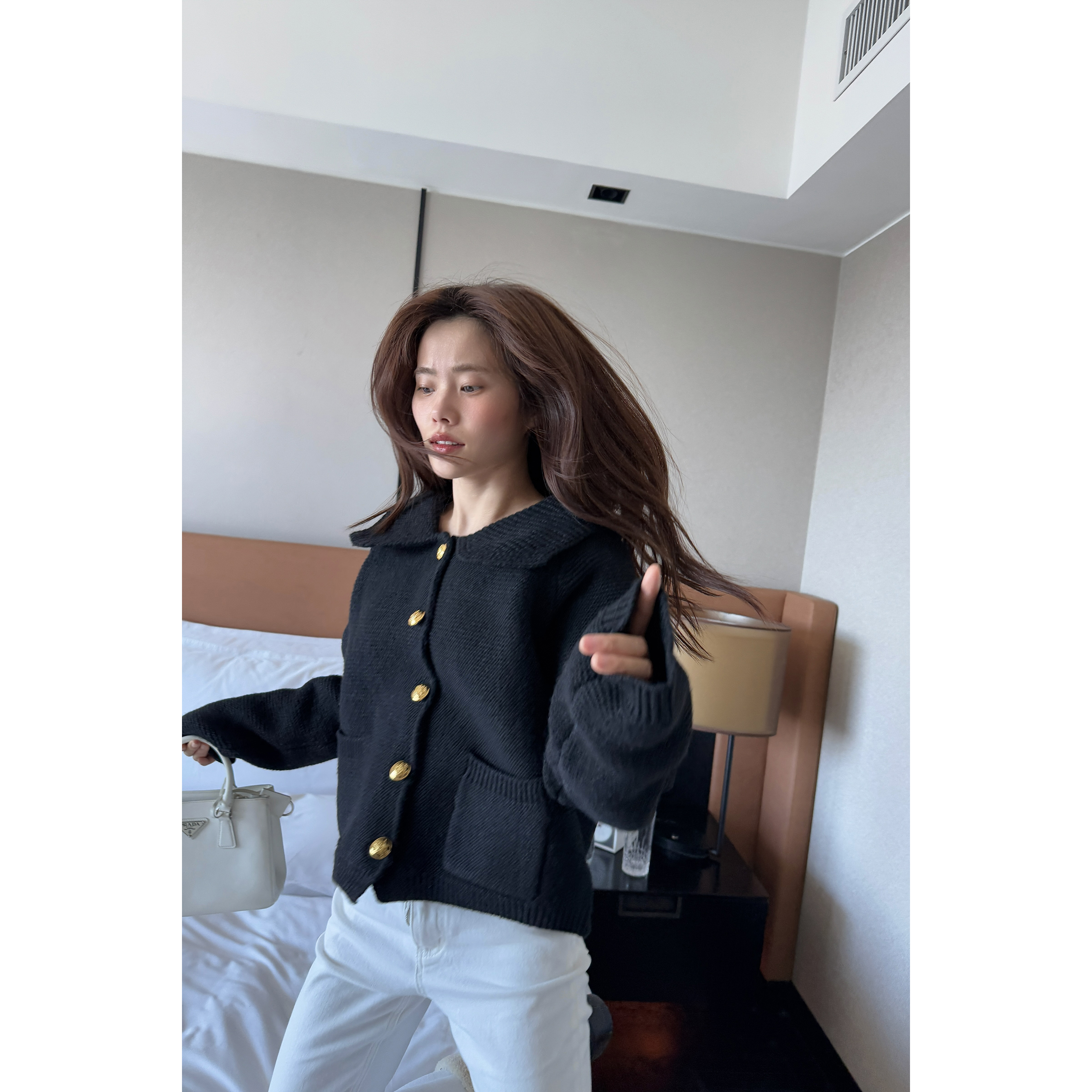 JINGDL【追忆少年】5%羊毛秋冬简约宽松软糯翻领单排扣针织毛衣2