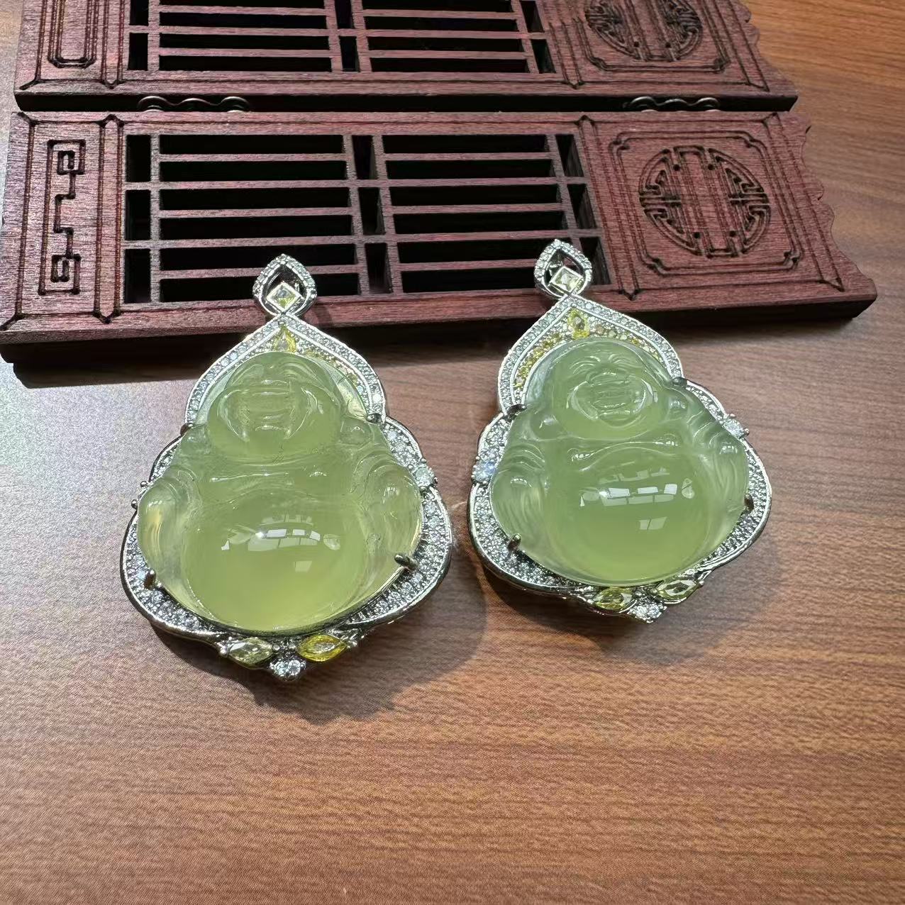 【刘少文】冰翠芙蓉域佛公玛瑙吊坠-MT-A047-多样性只发一件-赠绳子