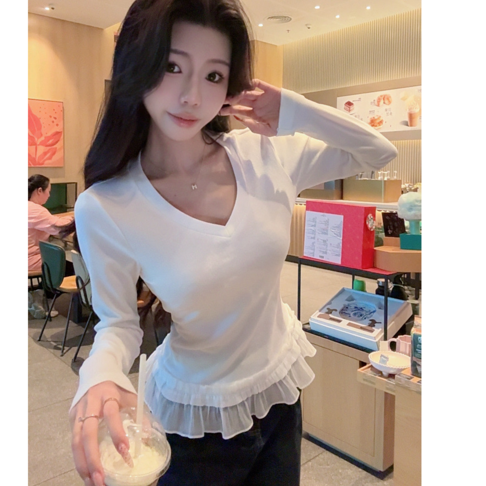 甜美蓬蓬花边拼接假两件短袖t恤女春季修身设计感荷叶边裙摆上衣