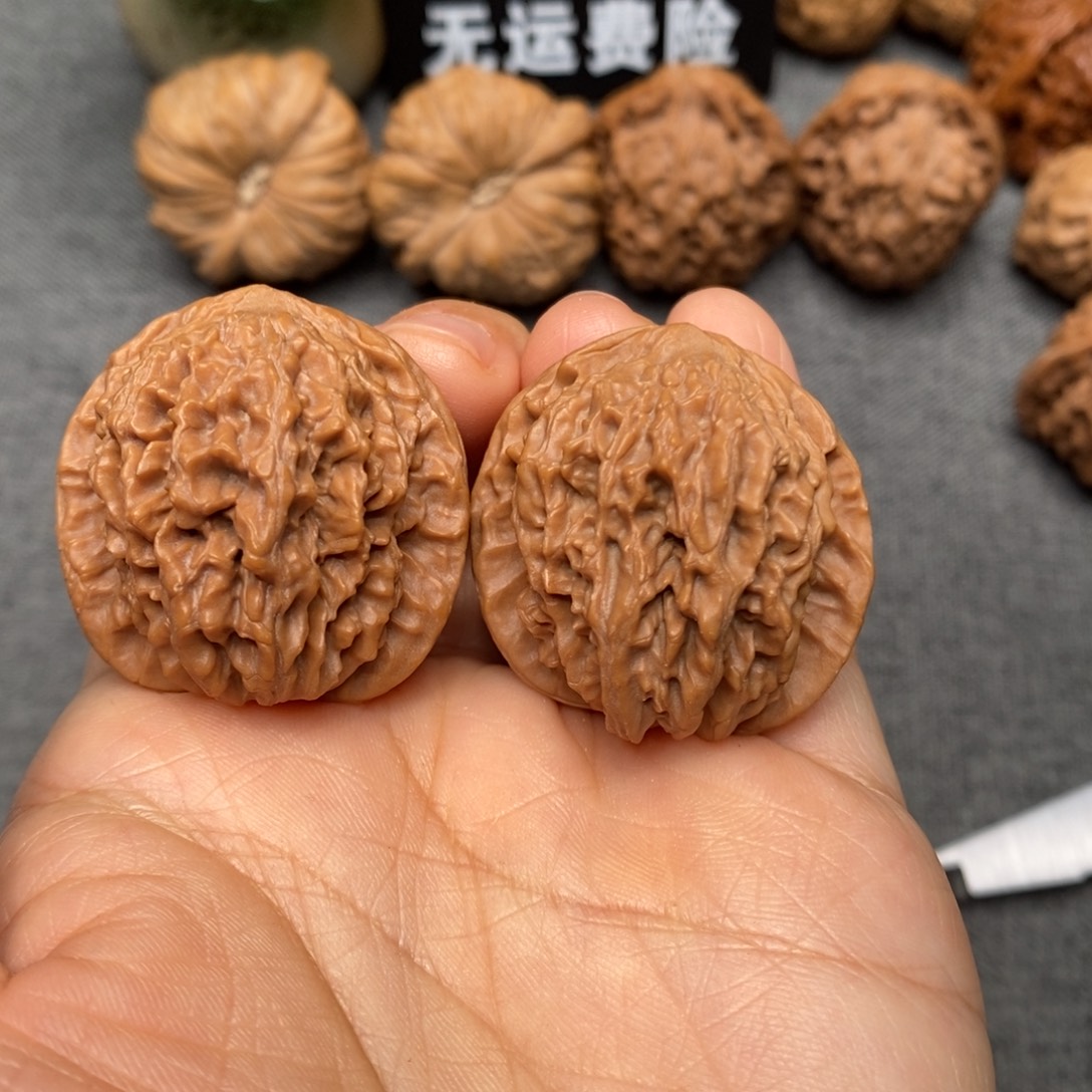 上***高吊坠文玩核桃野生