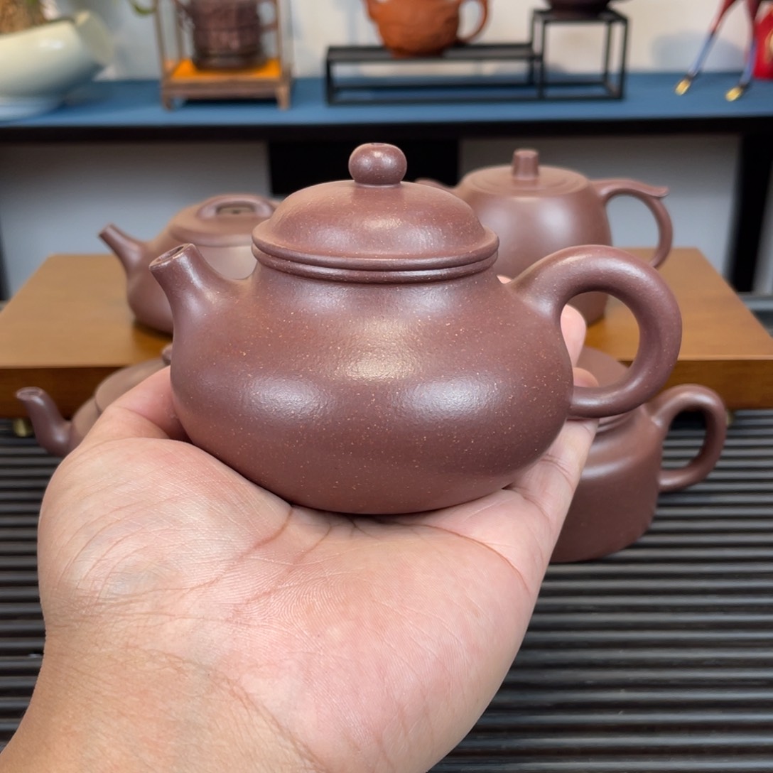 紫砂茶壶底槽青容天260cc