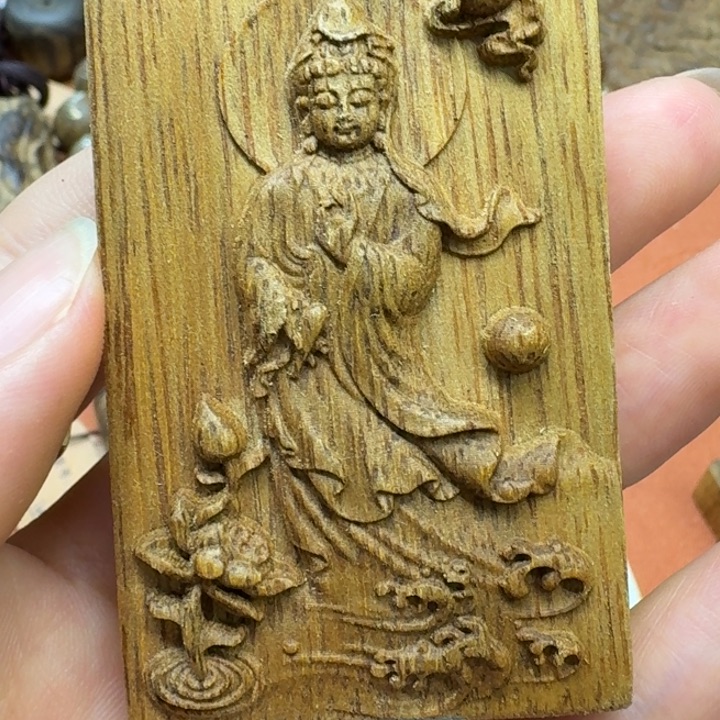 大叶紫檀（黑酸枝木类）