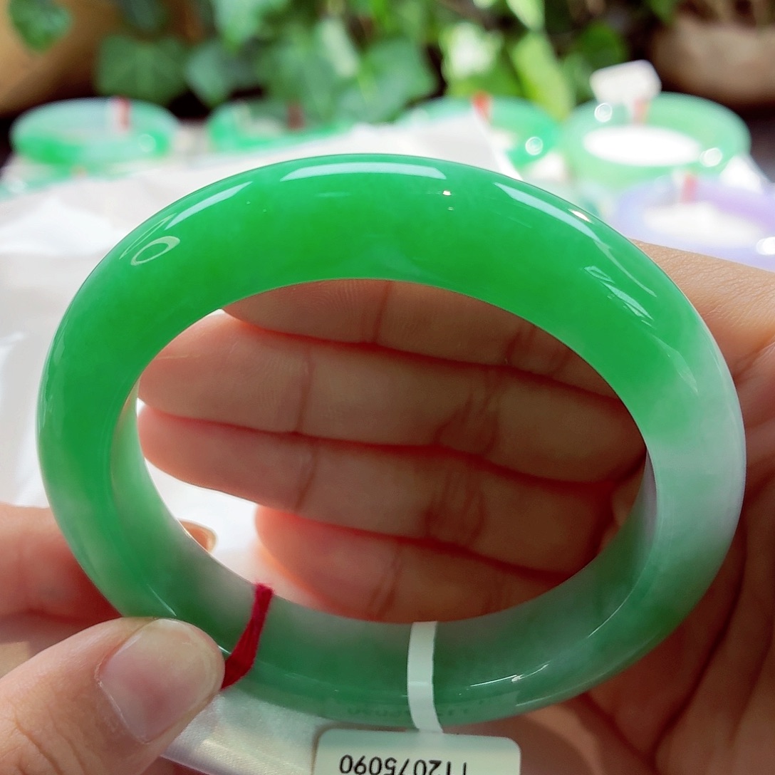 翡翠未镶嵌手镯细糯化胶正阳绿68-02