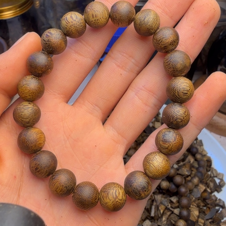 沉香精油沉香用****7海南乌身圆叶高端老料8.9克