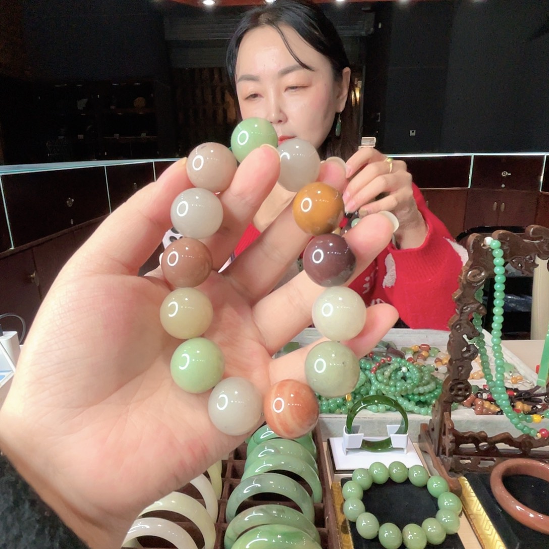 密玉（石英质玉）未镶嵌项链