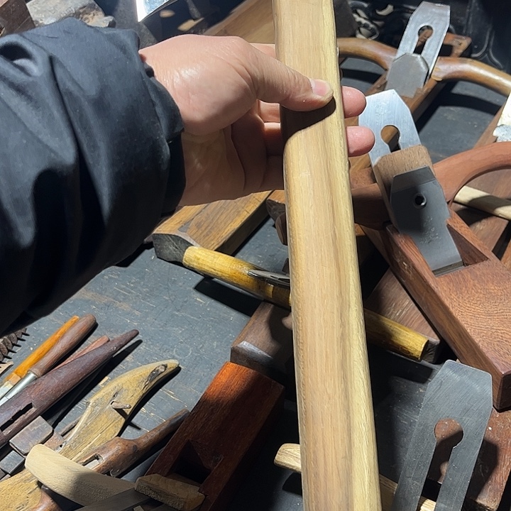 老***罗斧头…………………………………………