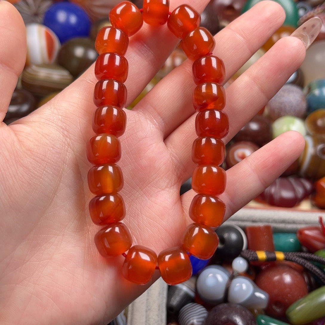 玛瑙/玉髓颈饰未镶嵌