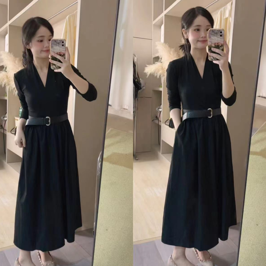 小个子V领气质黑色连衣裙配腰带8921