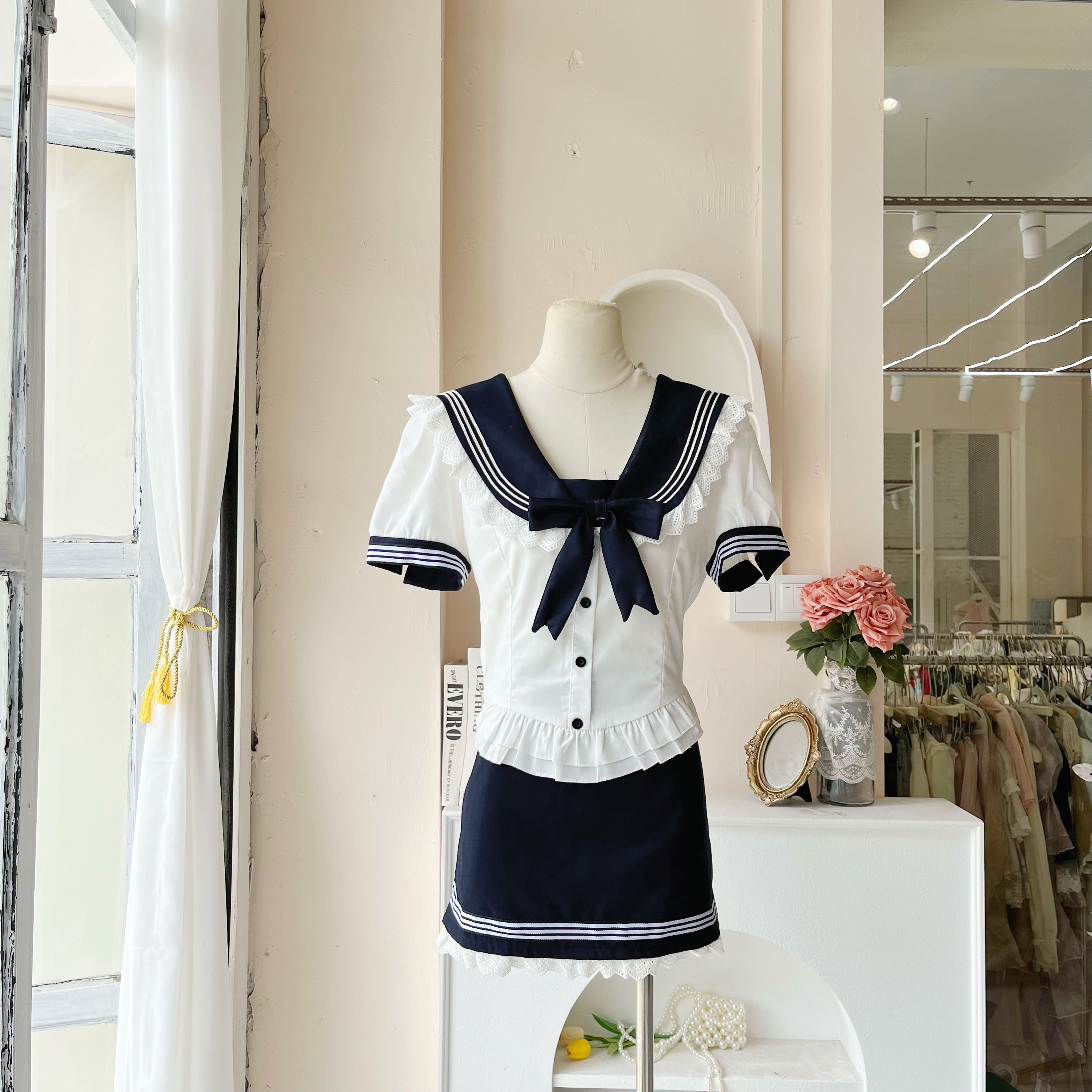 LHTE青青大码女装 新款甜辣风海军领撞色白色上衣裙子套装T6913