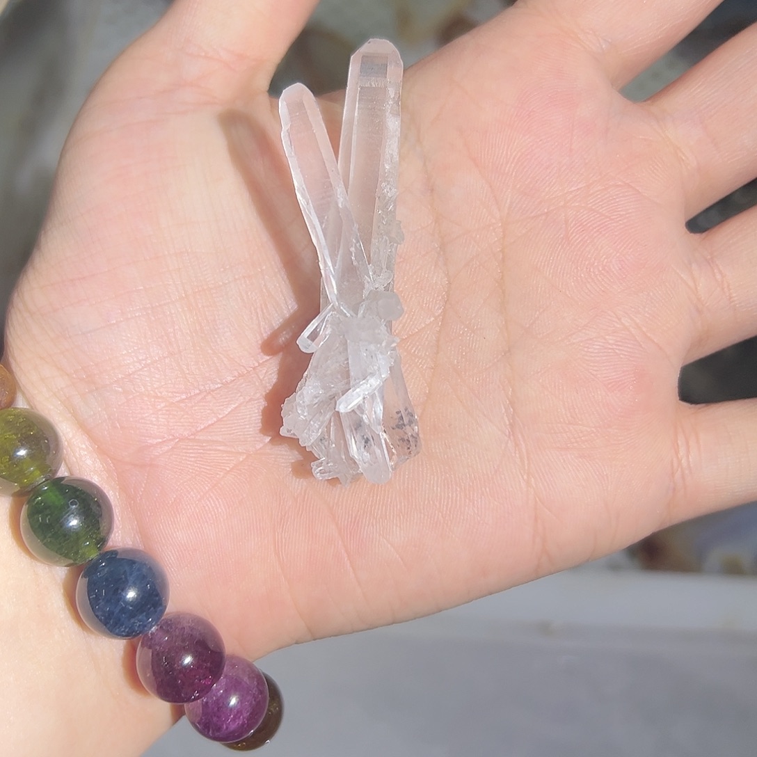 未镶嵌水晶珠宝半成品