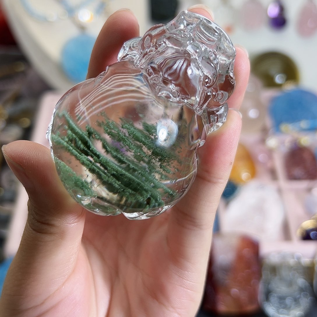 未镶嵌颈饰水晶水晶