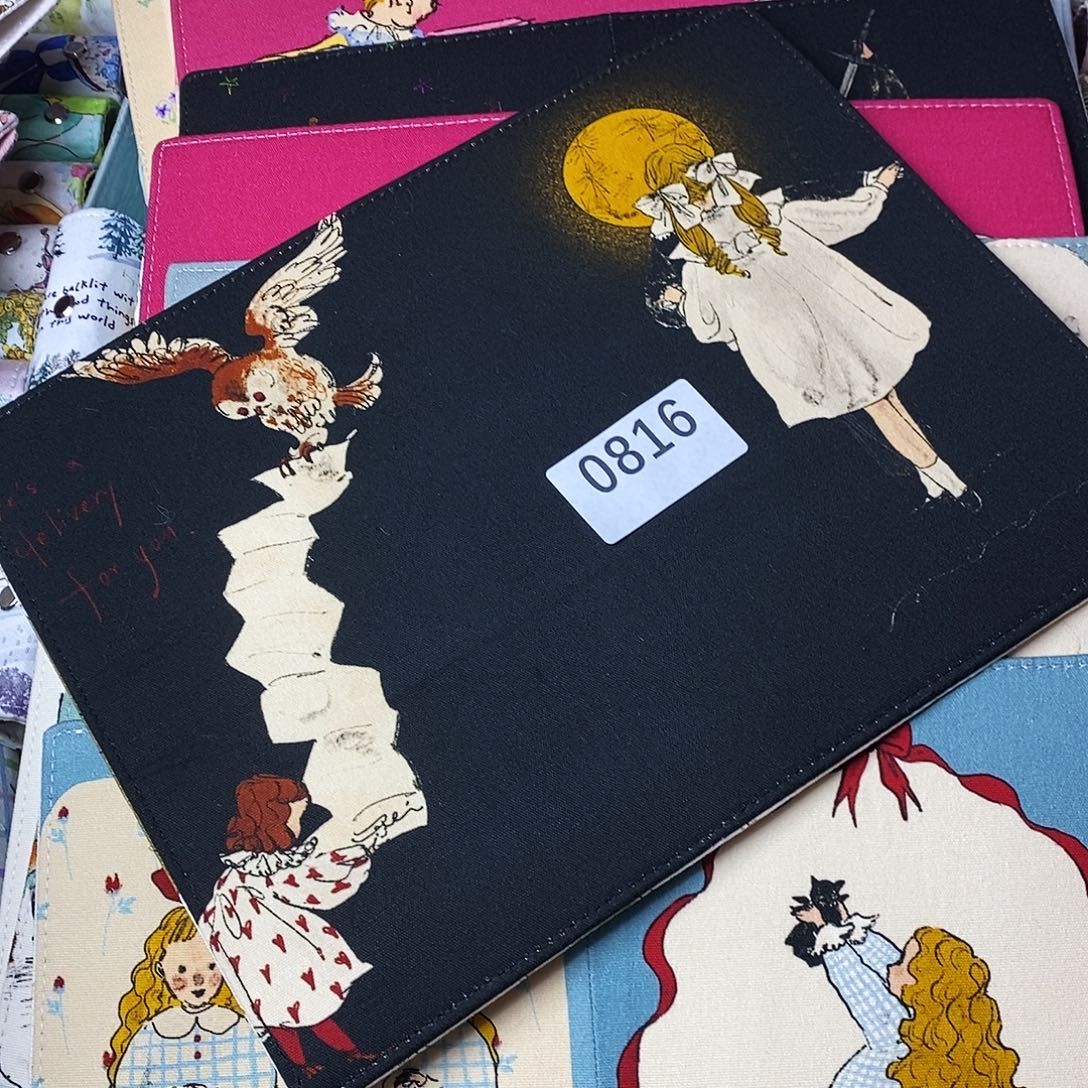 织绣A5 s活页送纸打孔0816