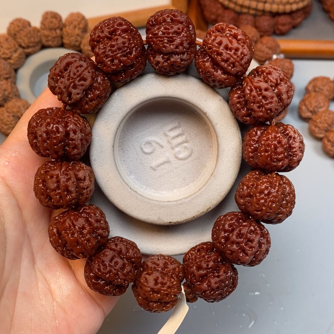 金刚菩提吊坠粱梅花粗筋深沟23.5