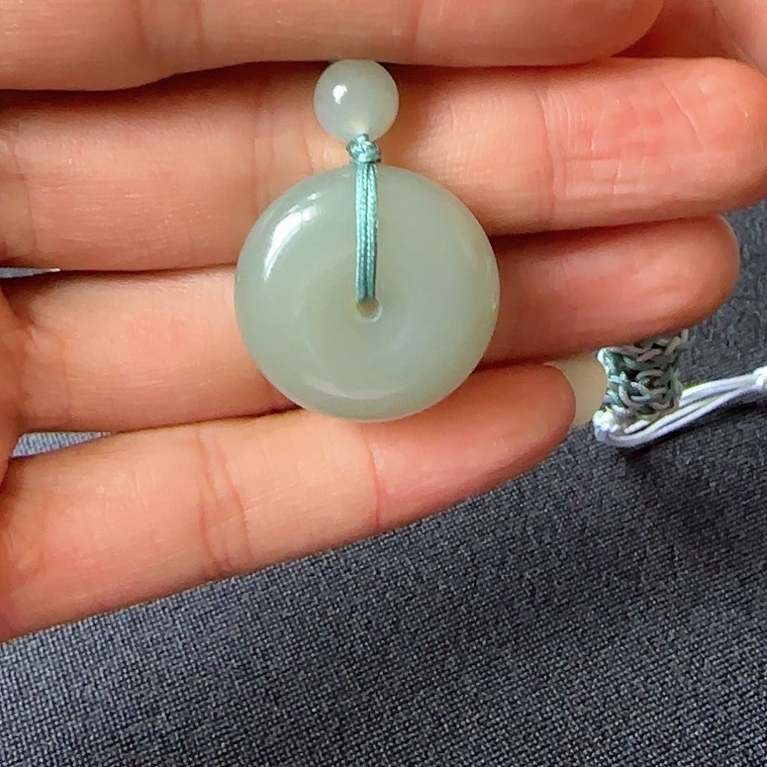 和田玉颈饰未镶嵌强*