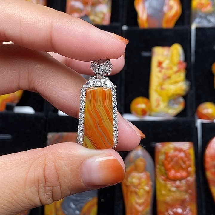 玛瑙/玉髓未镶嵌天然玛瑙战国红